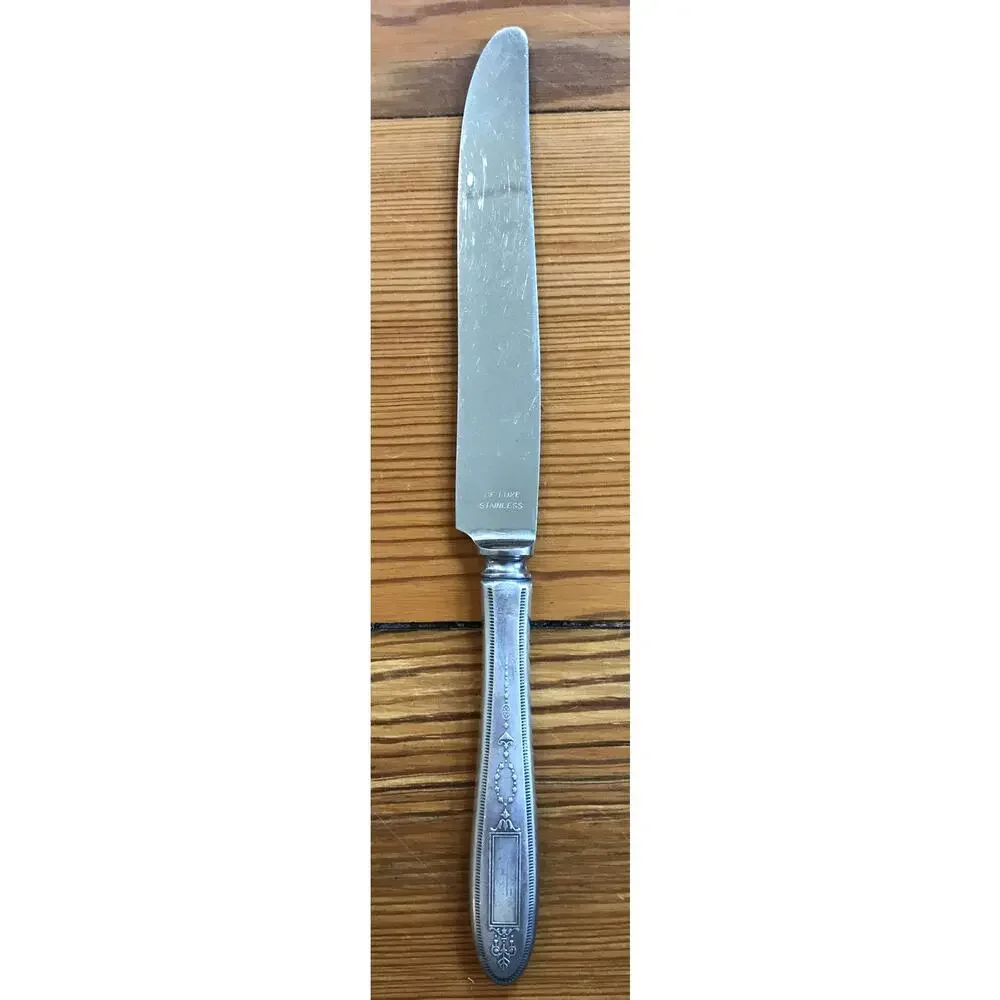 Set Lot 12 Vtg Antique Oneida Silverplate De Luxe Stainless Dinner Knives 9.75